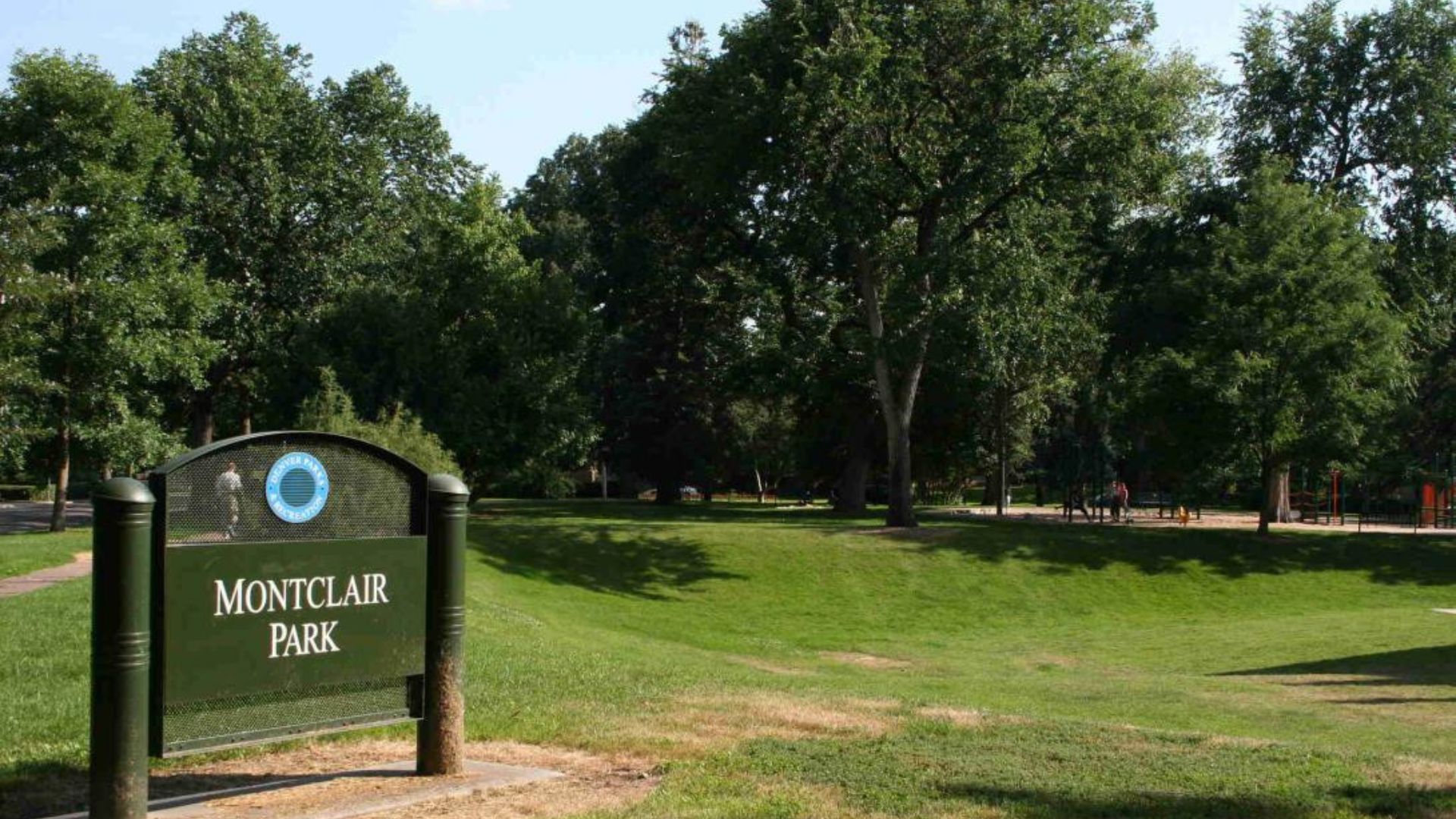 Montclair Denver neighborhood sign tress park walk